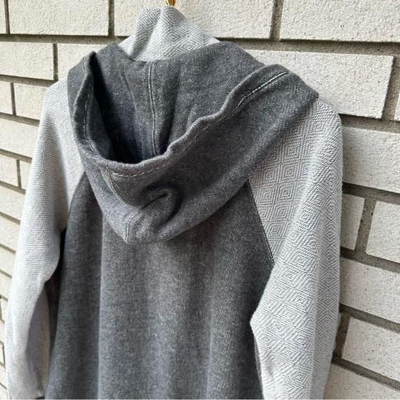 L.L. Bean Gray Colorblock Hoodie Full Zip Front Sweatshirt Jacket - Picture 5 of 8